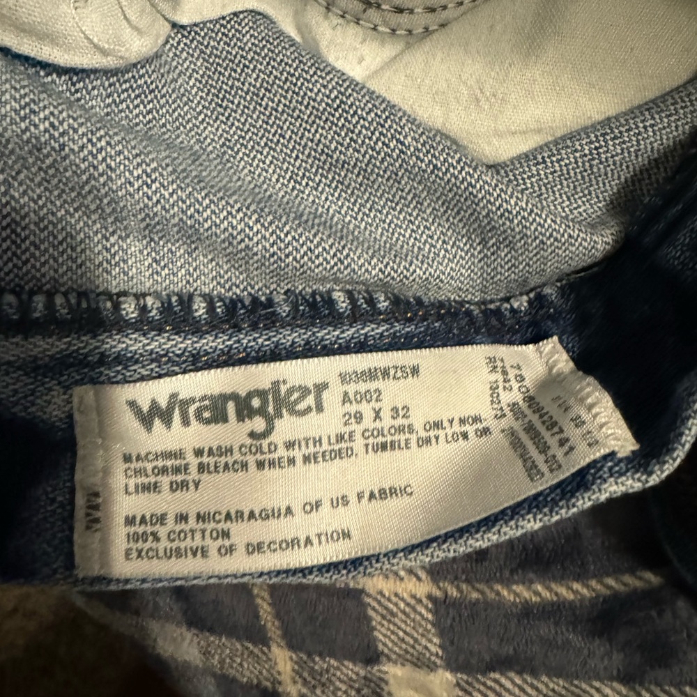 Starched Wrangler jeans. Size 29x32